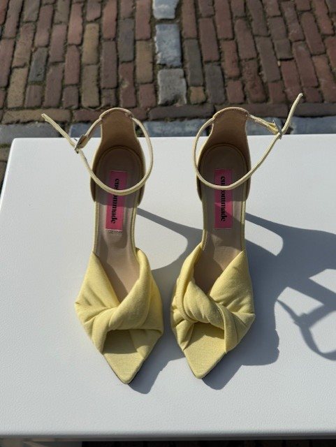 Custommade Schoen Schoenen Geel